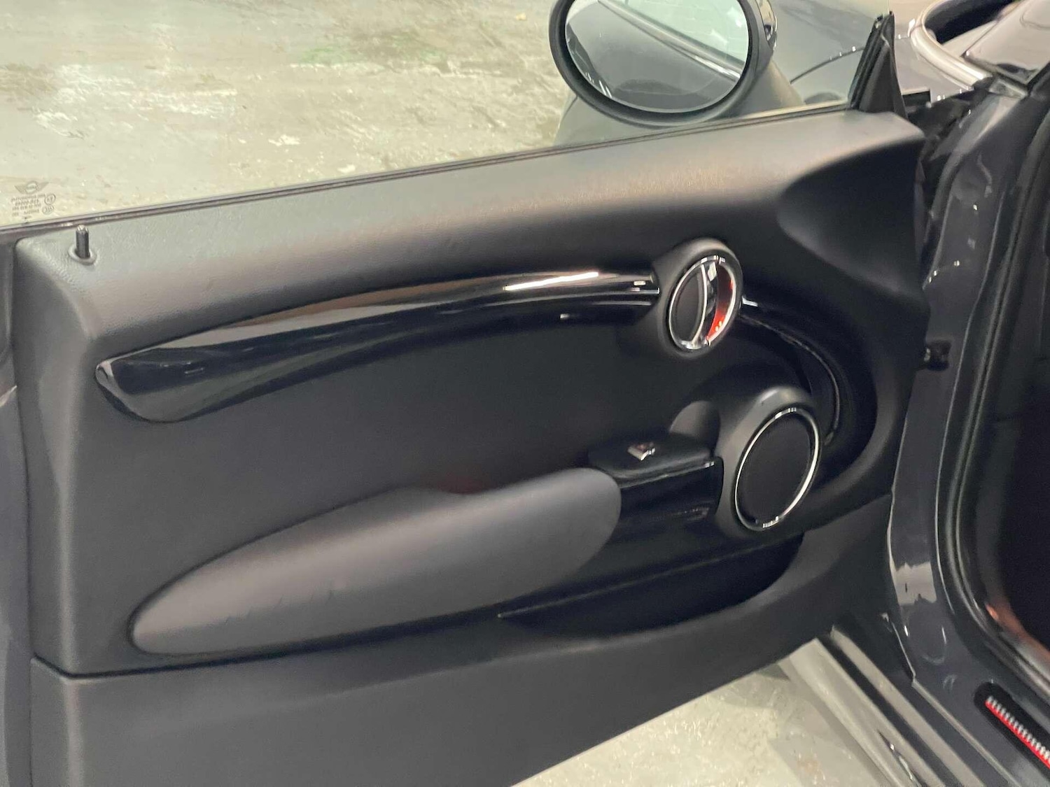 Used MINI Hatch 2017 for sale - 76936391: Photo 55