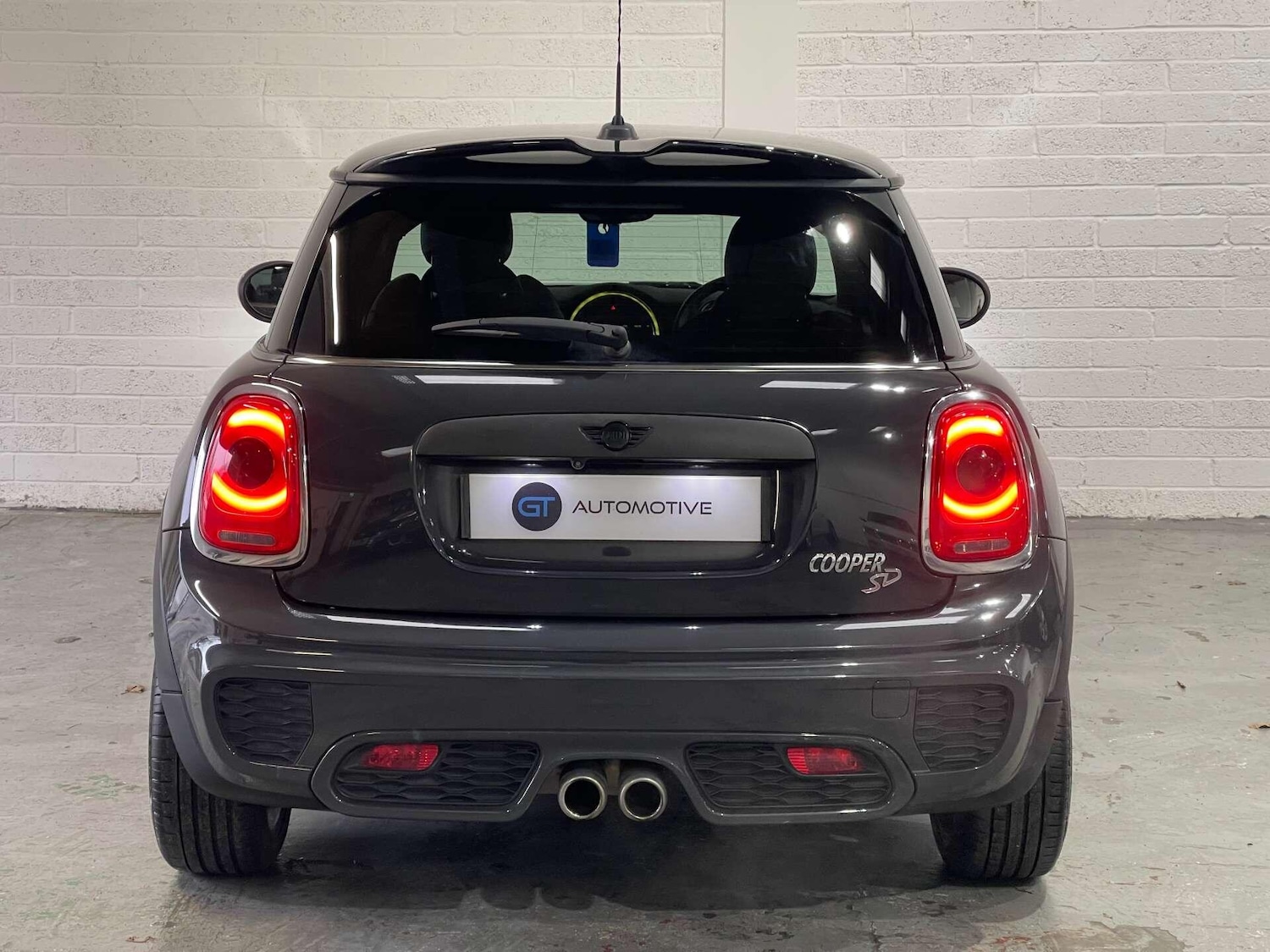 Used MINI Hatch 2017 for sale - 76936391: Photo 6