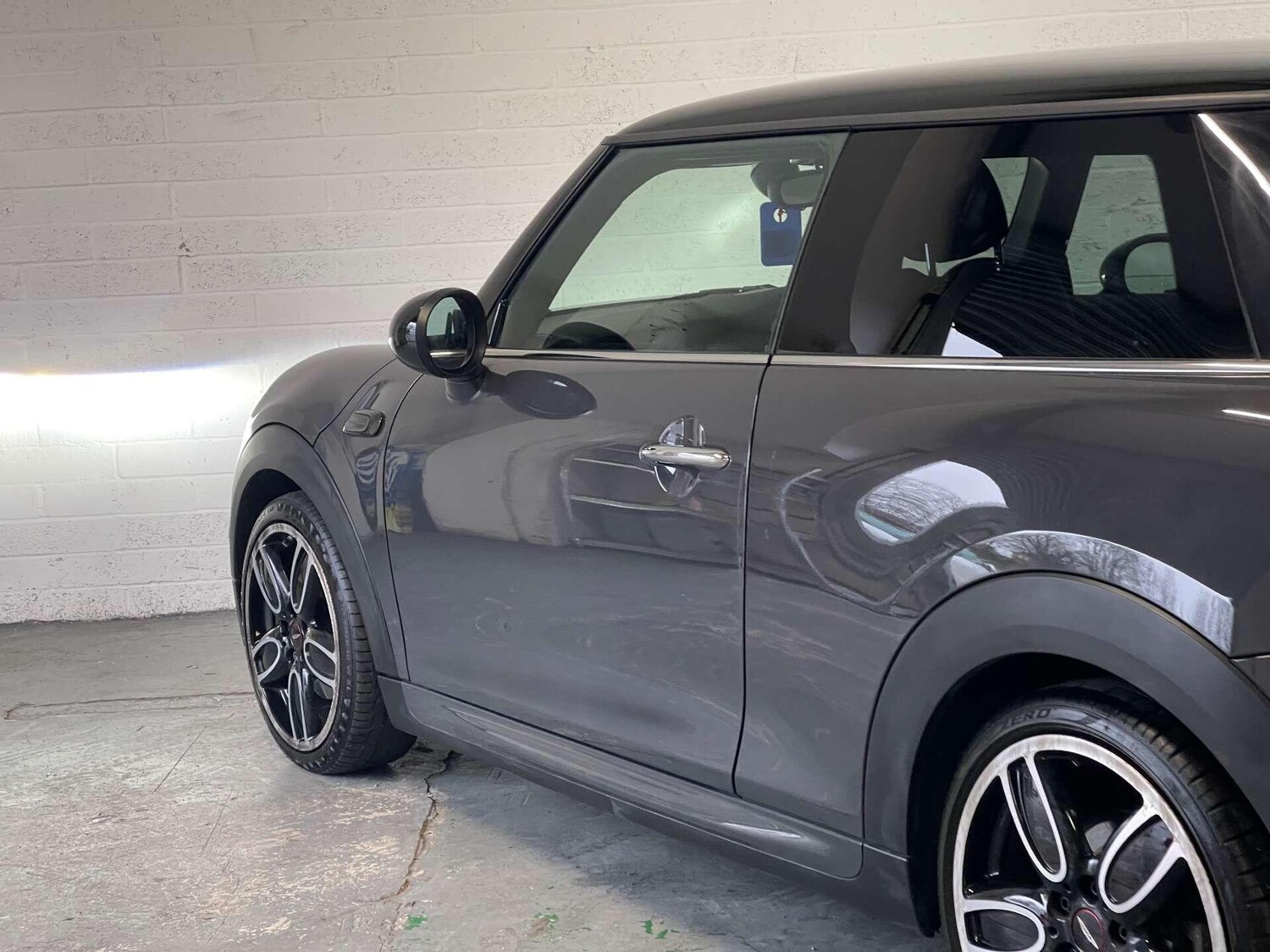 Used MINI Hatch 2017 for sale - 76936391: Photo 61