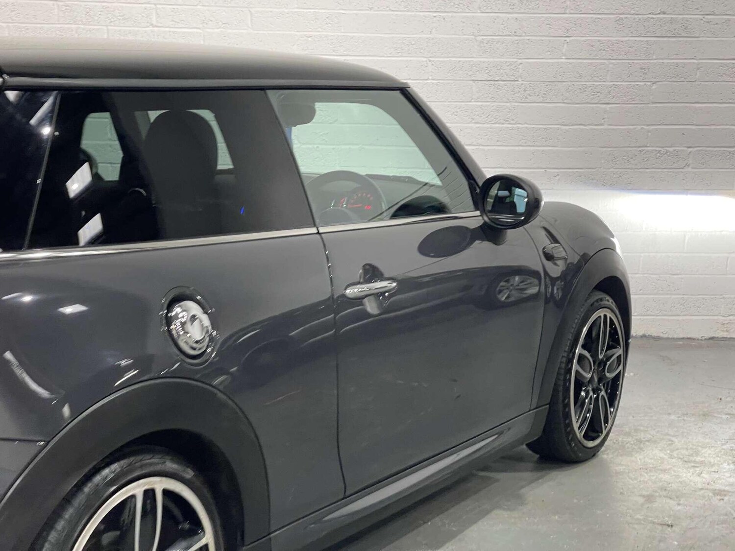 Used MINI Hatch 2017 for sale - 76936391: Photo 64