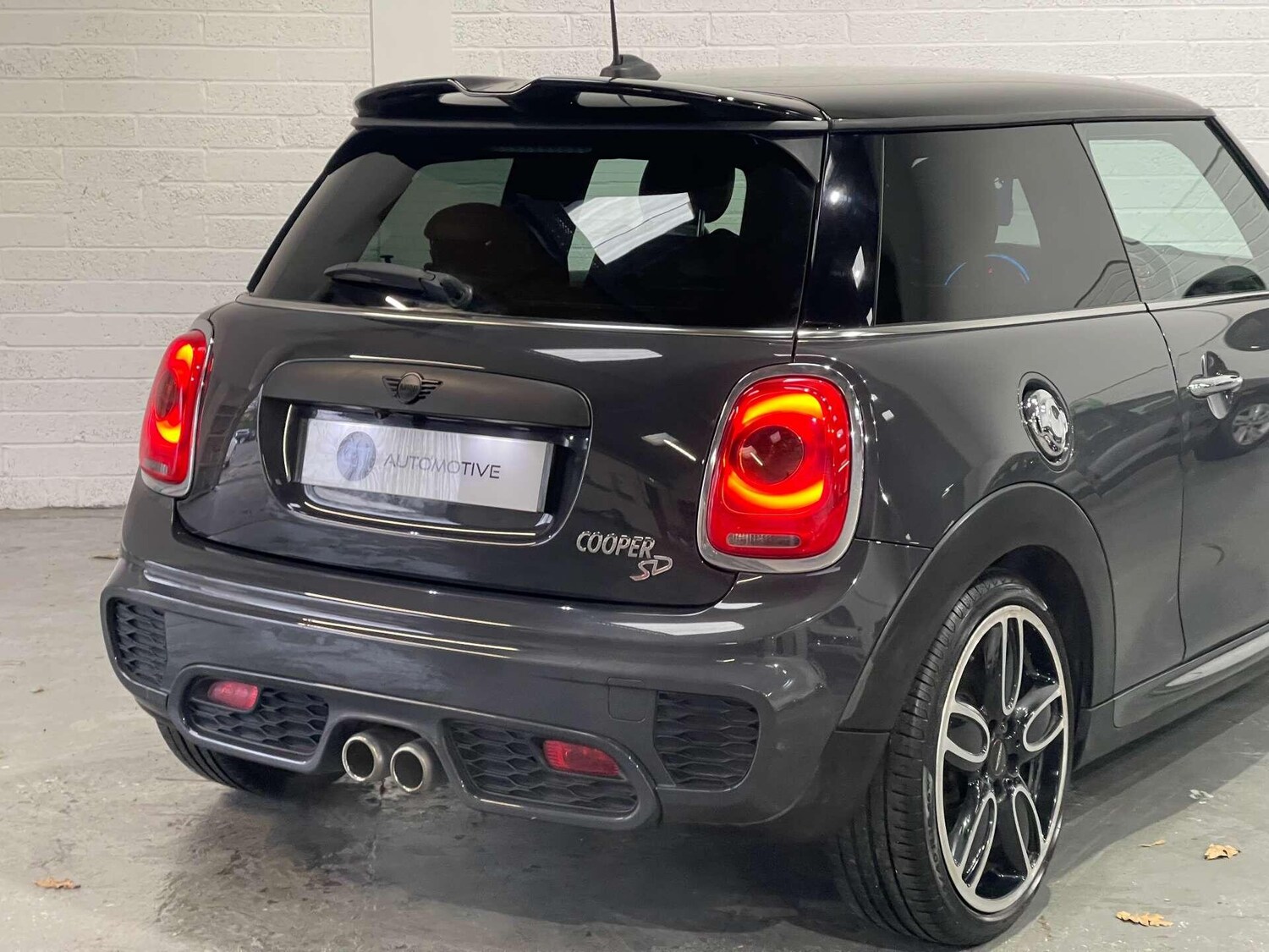 Used MINI Hatch 2017 for sale - 76936391: Photo 65