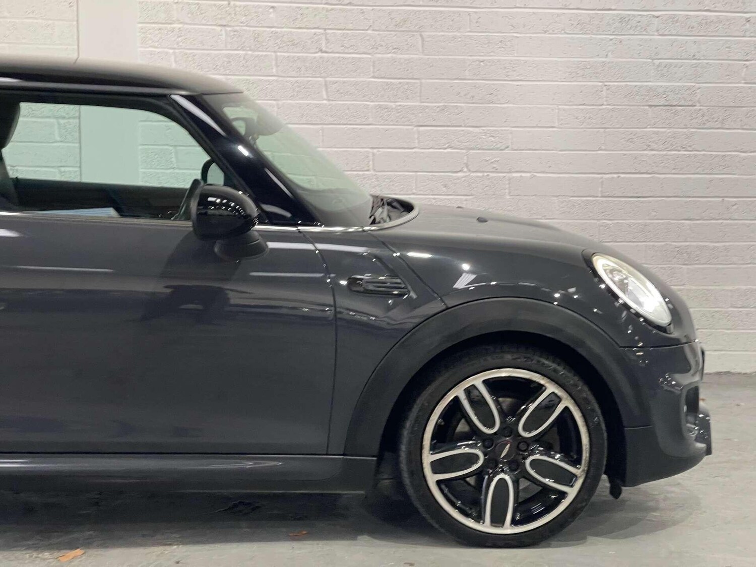 Used MINI Hatch 2017 for sale - 76936391: Photo 74