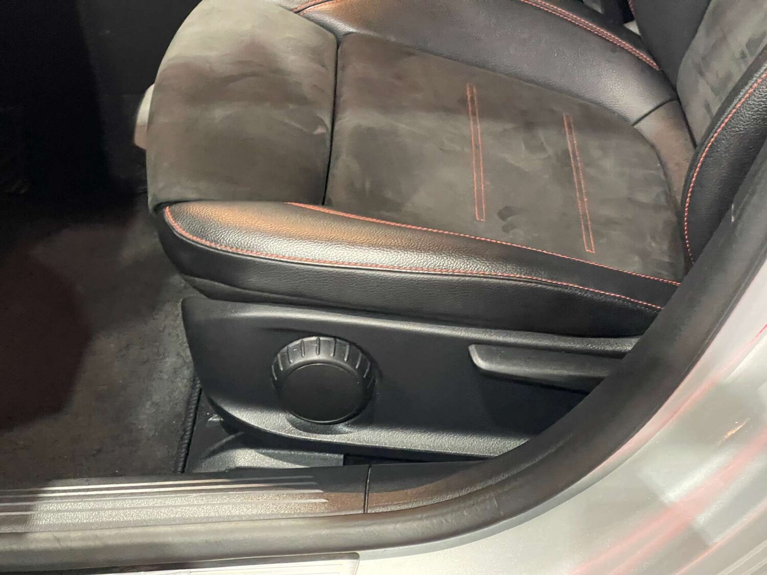 Used Mercedes-Benz A-Class 2018 for sale - 77493699: Photo 31