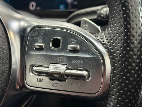 Used Mercedes-Benz A-Class 2018 for sale - 76227716: Photo 40