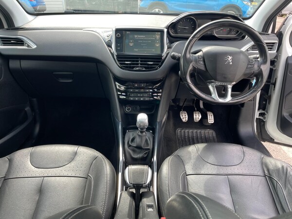 Used Peugeot 2008 2016 for sale - 76227867: Photo 13