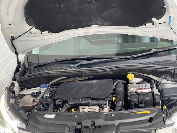 Used Peugeot 2008 2016 for sale - 76227867: Photo 54