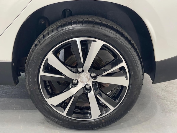 Used Peugeot 2008 2016 for sale - 76227867: Photo 9