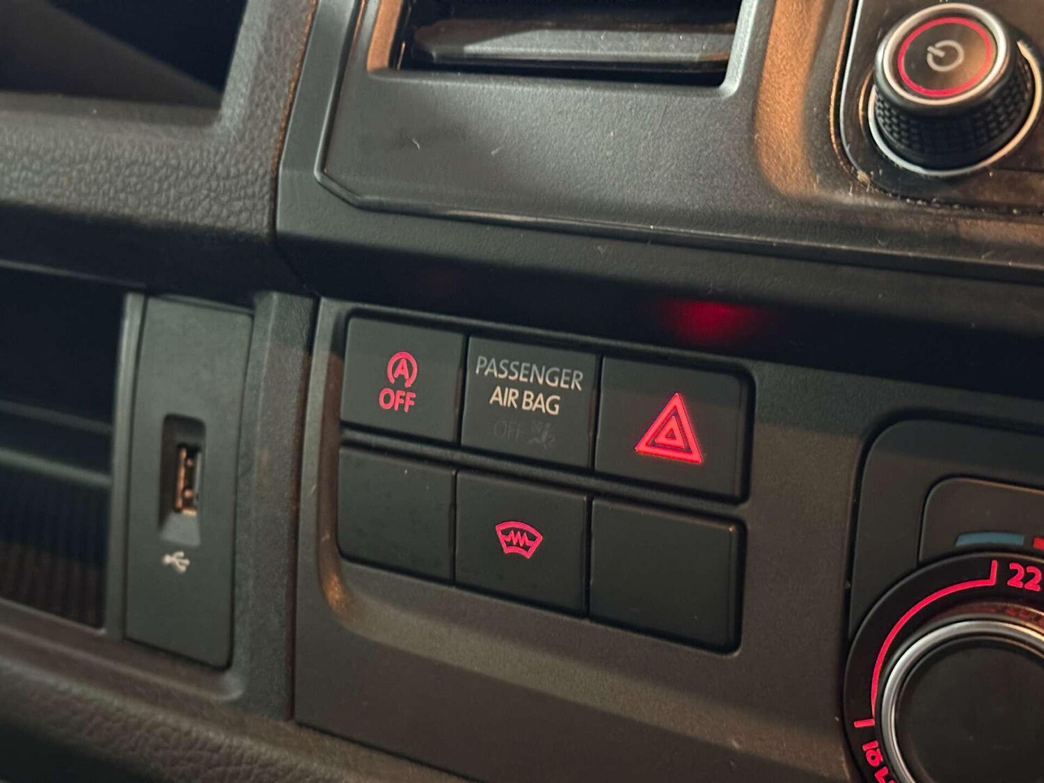 Used Volkswagen Transporter 2019 for sale - 76823580: Photo 25