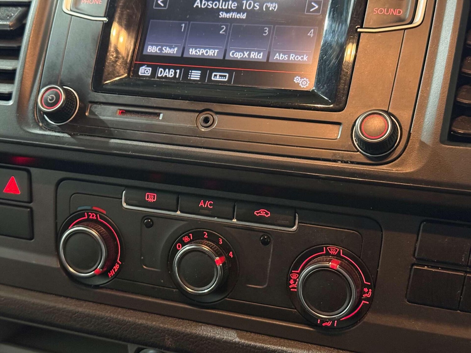 Used Volkswagen Transporter 2019 for sale - 76823580: Photo 26