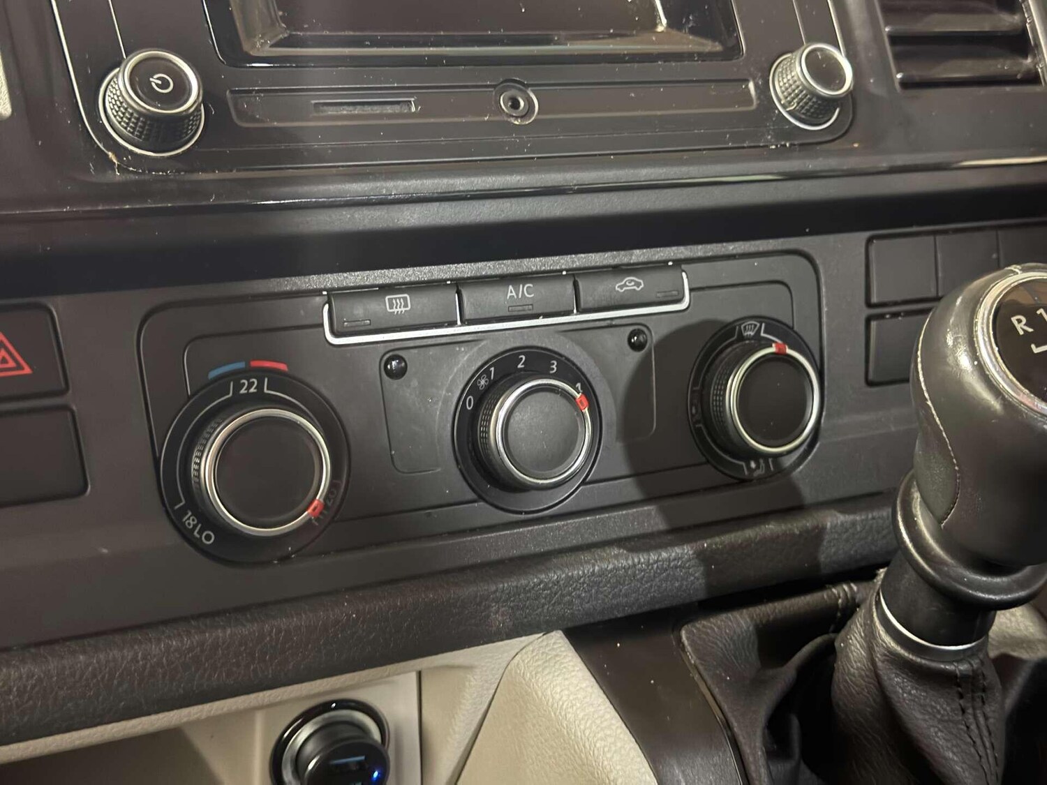 Used Volkswagen Transporter 2019 for sale - 76823580: Photo 31