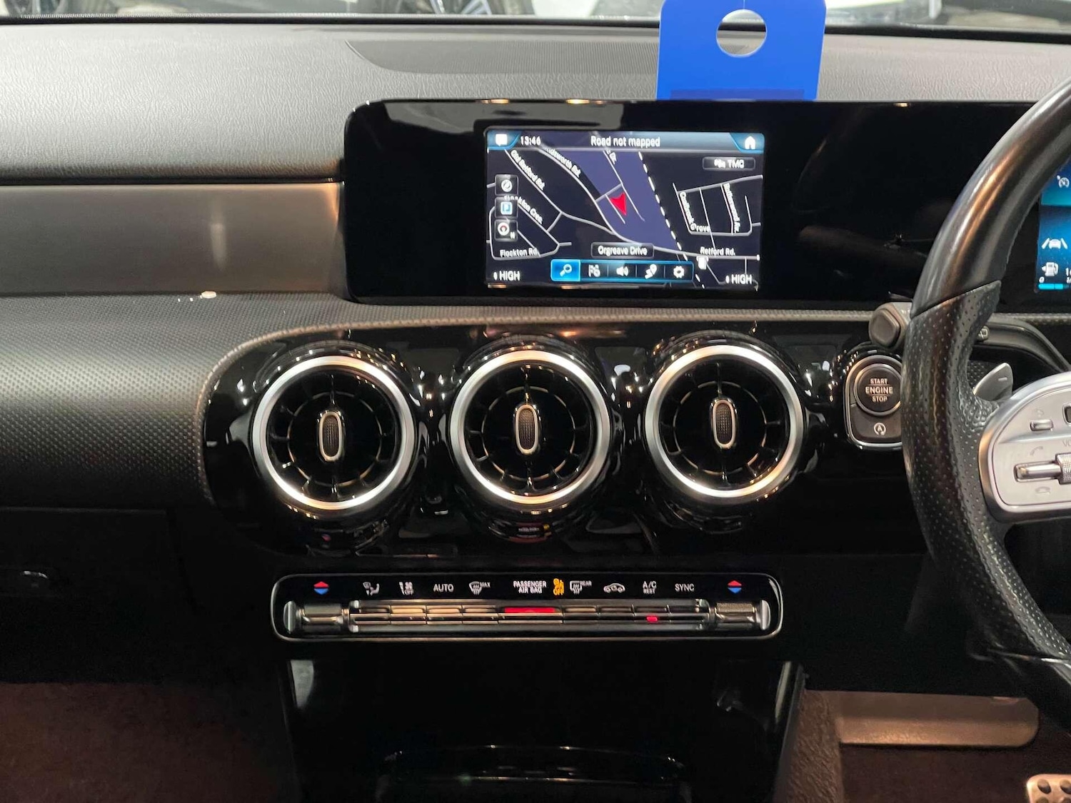 Used Mercedes-Benz A-Class 2018 for sale - 76936711: Photo 35