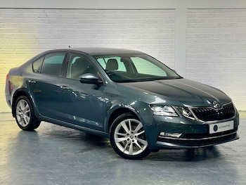 Used Skoda Octavia 2019 for sale - 78953380: Photo