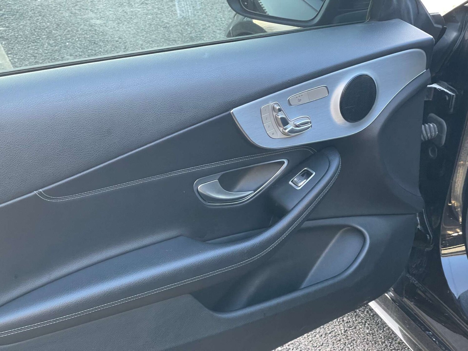 Used Mercedes-Benz C Class 2018 for sale - 77558188: Photo 31