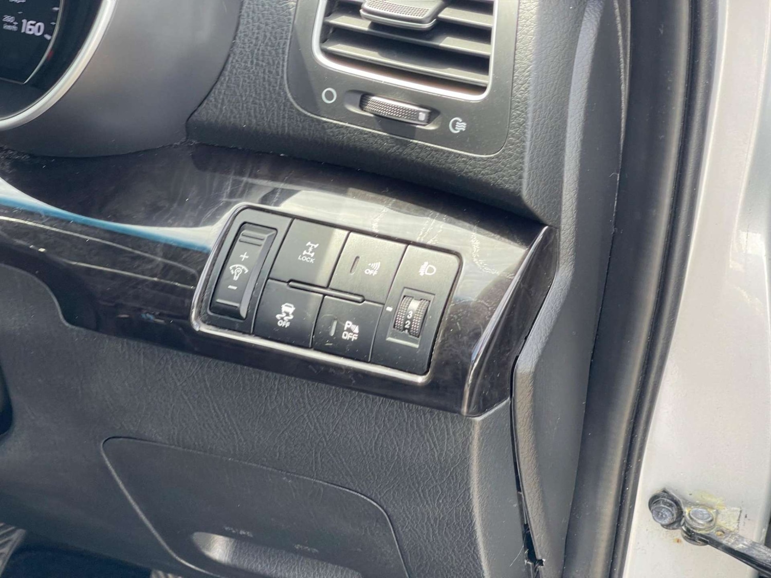 Used Kia Sorento 2014 for sale - 77590585: Photo 24