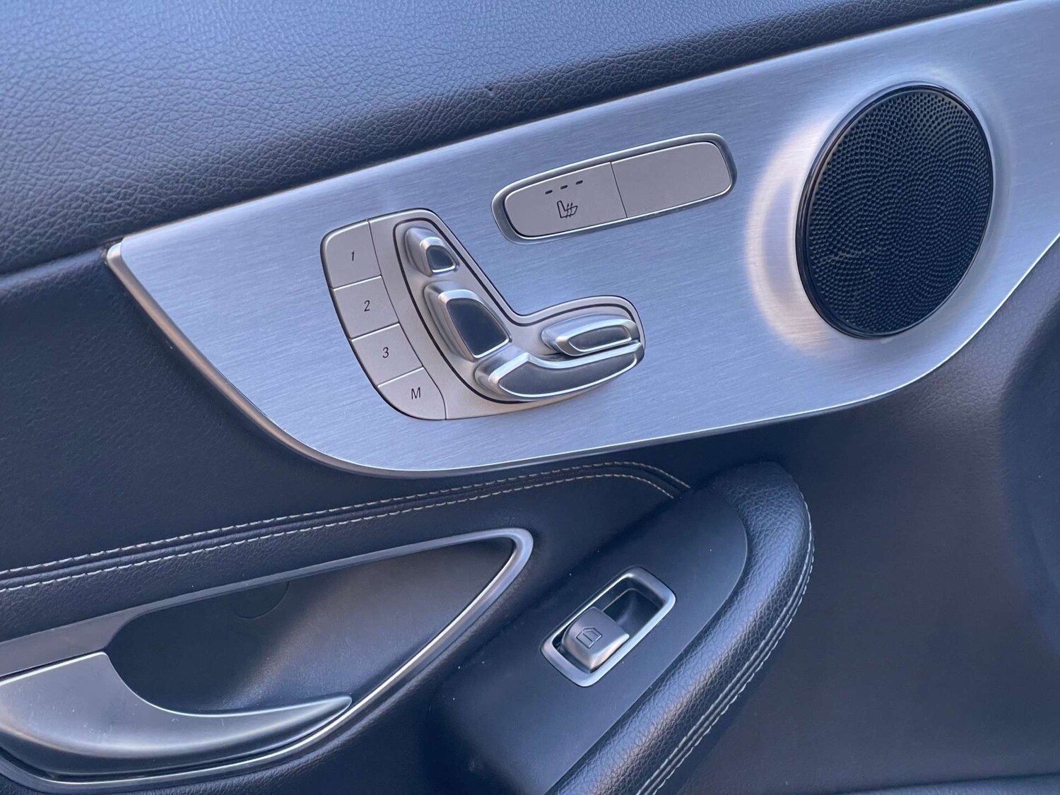 Used Mercedes-Benz C Class 2018 for sale - 77493695: Photo 32