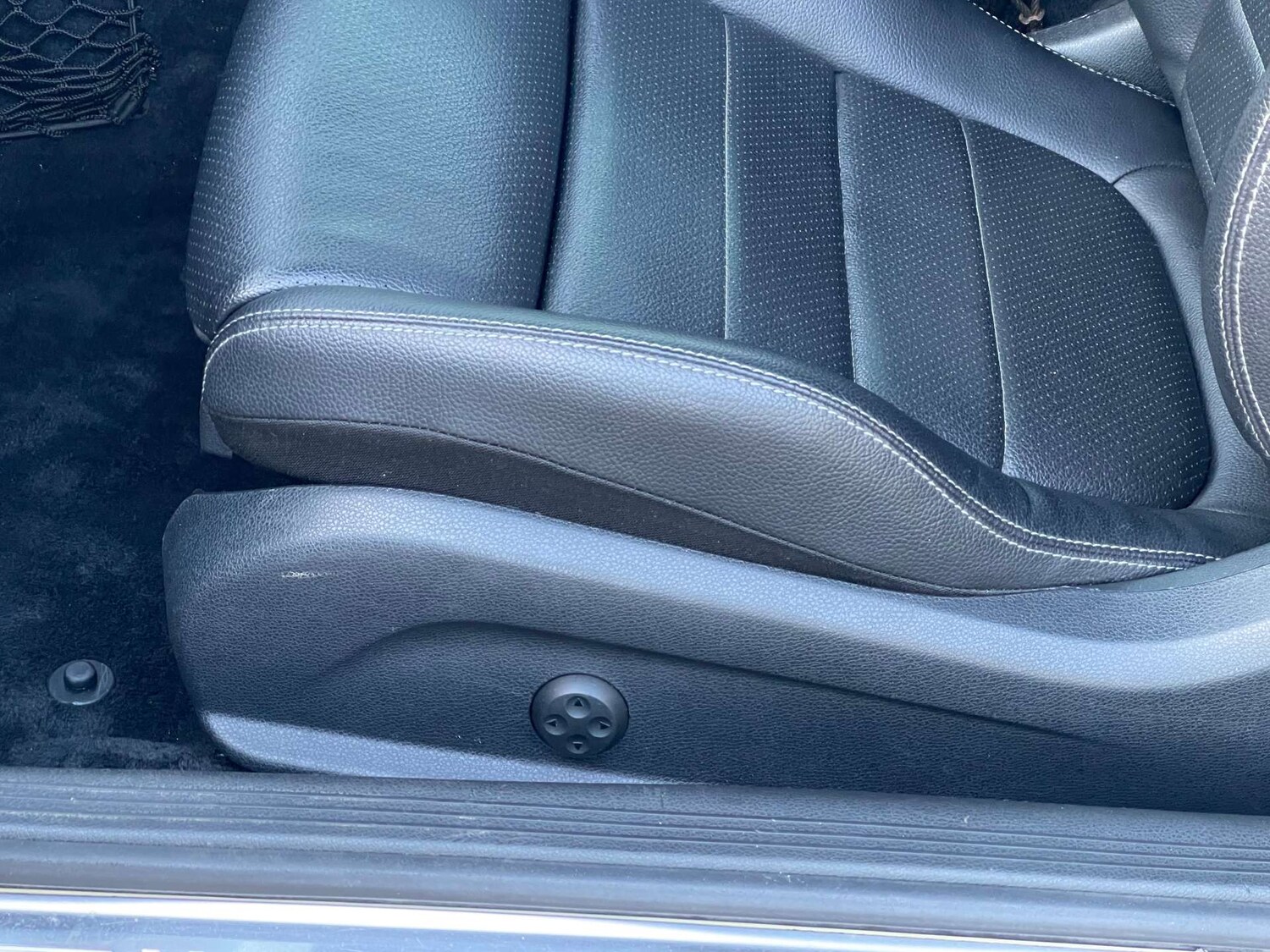 Used Mercedes-Benz C Class 2018 for sale - 77493695: Photo 33