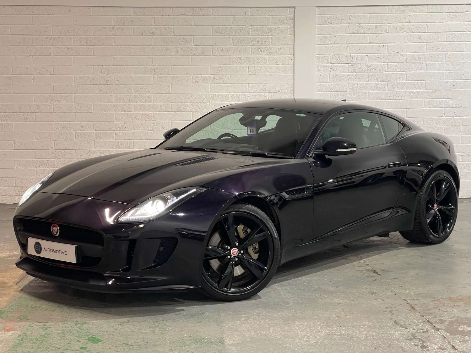 Used Jaguar F-Type 2014 for sale - 77493697: Photo 3