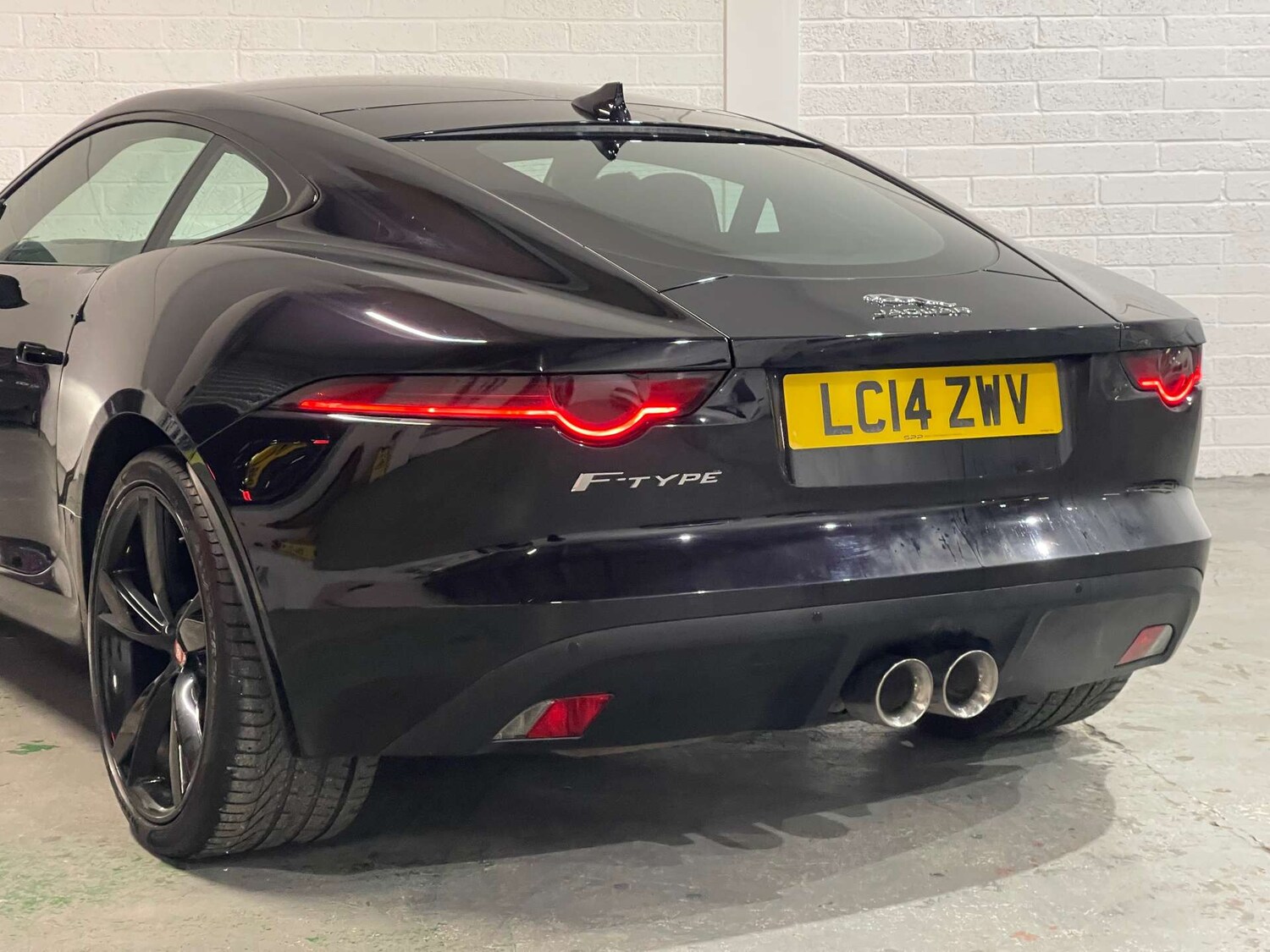 Used Jaguar F-Type 2014 for sale - 77493697: Photo 42