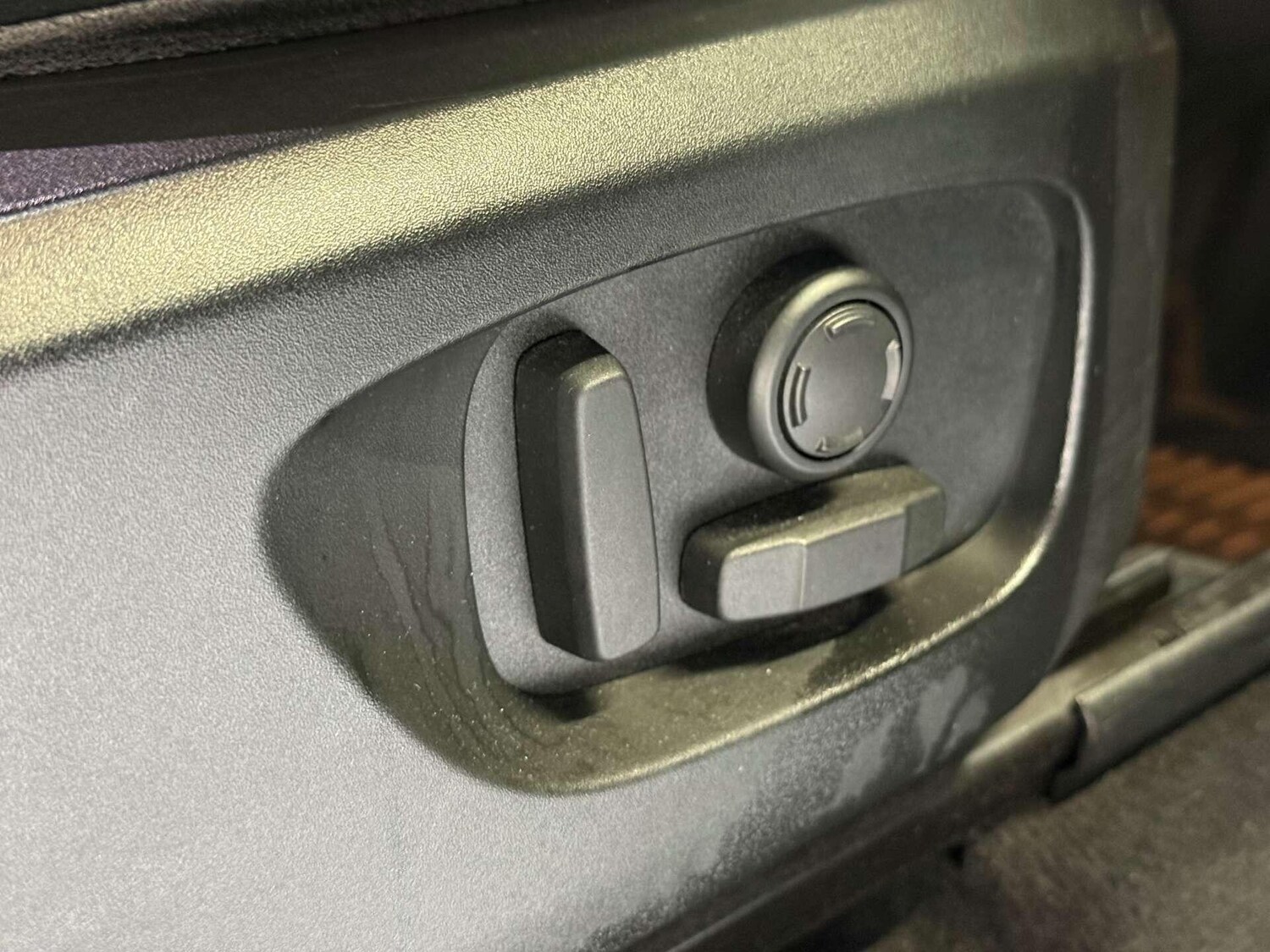 Used Land Rover Discovery Sport 2017 for sale - 76936610: Photo 50