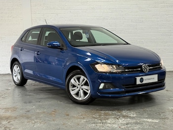 Used Volkswagen Polo 2019 for sale - 76084656: Photo