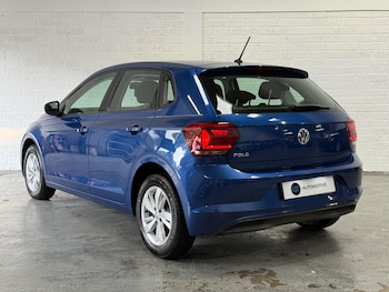 Used Volkswagen Polo 2019 for sale - 76084656: Photo