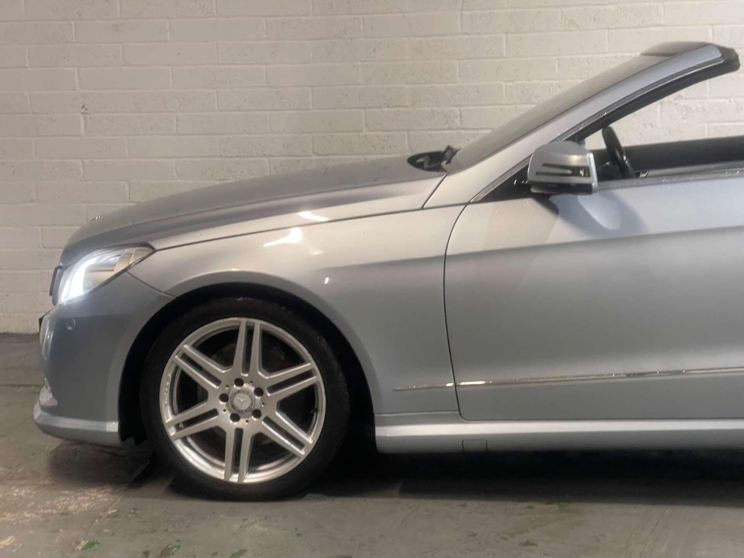 Used Mercedes-Benz E Class 2012 for sale - 76936582: Photo 57