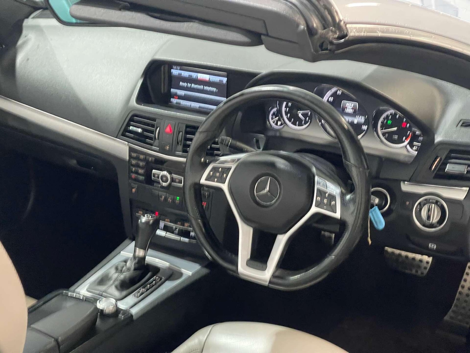 Used Mercedes-Benz E Class 2012 for sale - 76936582: Photo 8