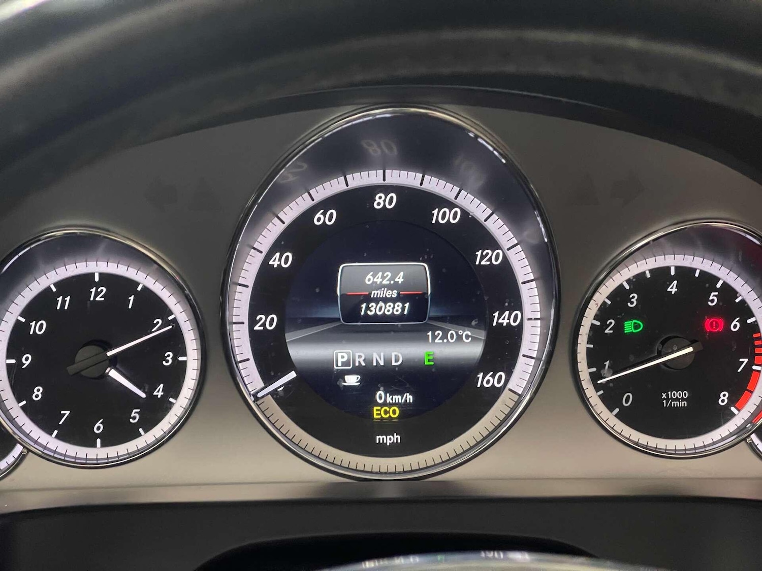 Used Mercedes-Benz E Class 2012 for sale - 76936582: Photo 9