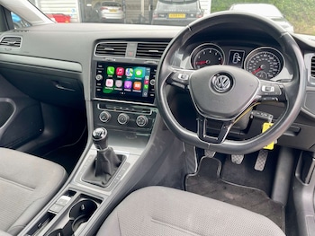 Used Volkswagen Golf 2019 for sale - 78806760: Photo