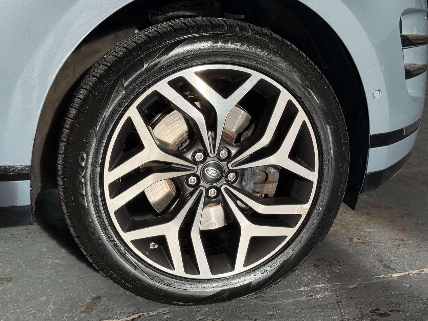 Used Land Rover Range Rover Evoque 2019 for sale - 76936565: Photo 32