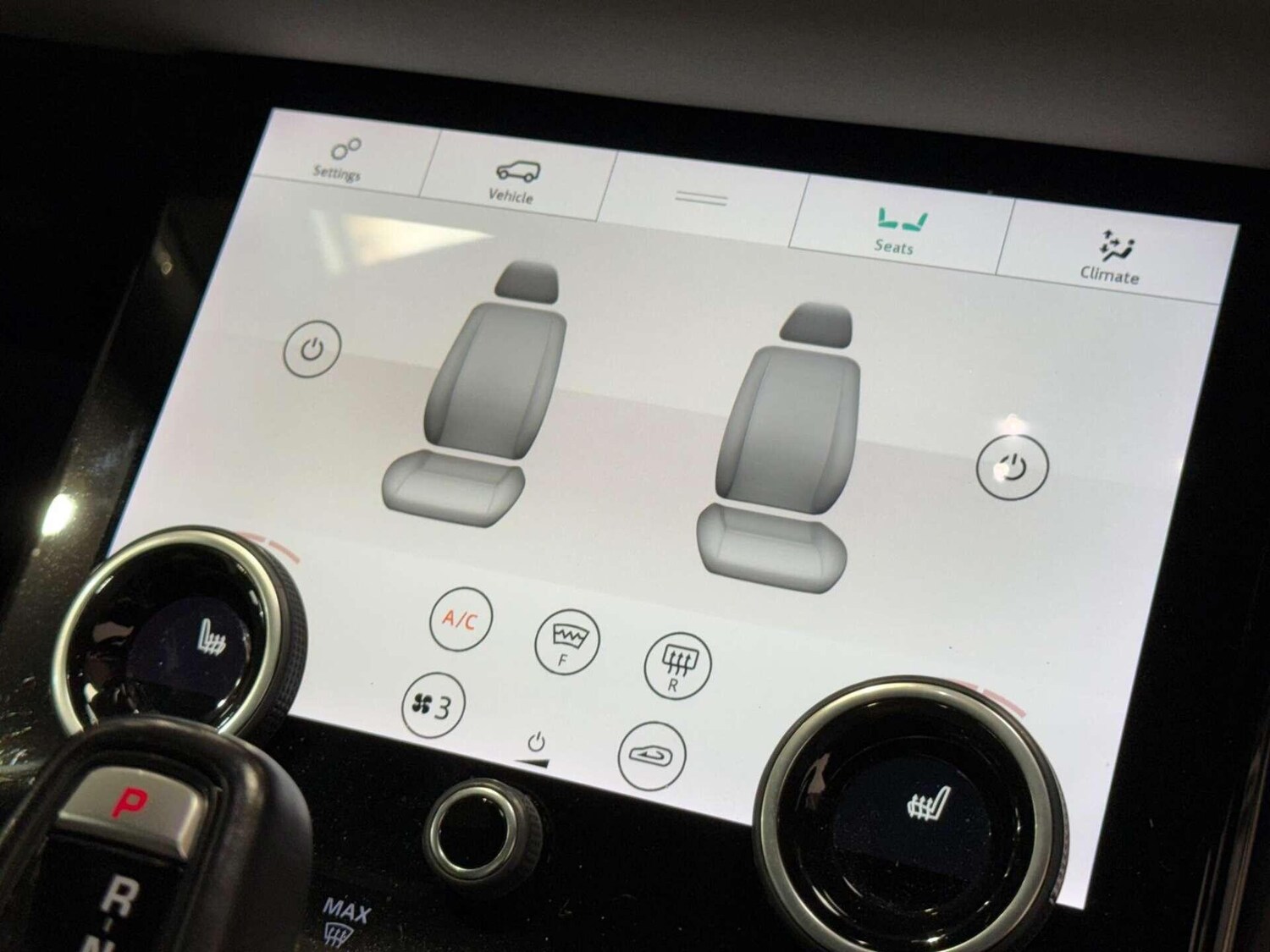 Used Land Rover Range Rover Evoque 2019 for sale - 76936565: Photo 35