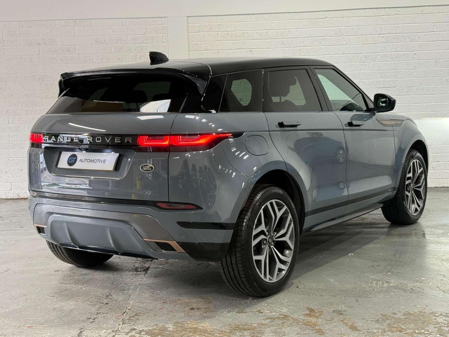 Used Land Rover Range Rover Evoque 2019 for sale - 76936565: Photo 4