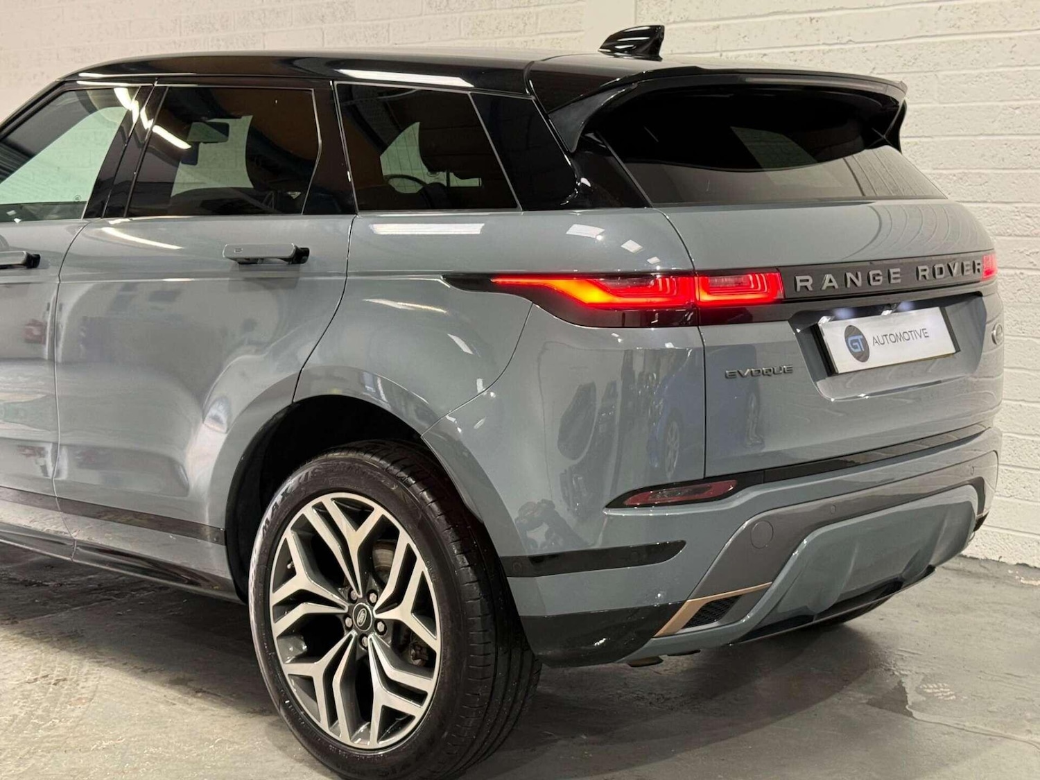 Used Land Rover Range Rover Evoque 2019 for sale - 76936565: Photo 8