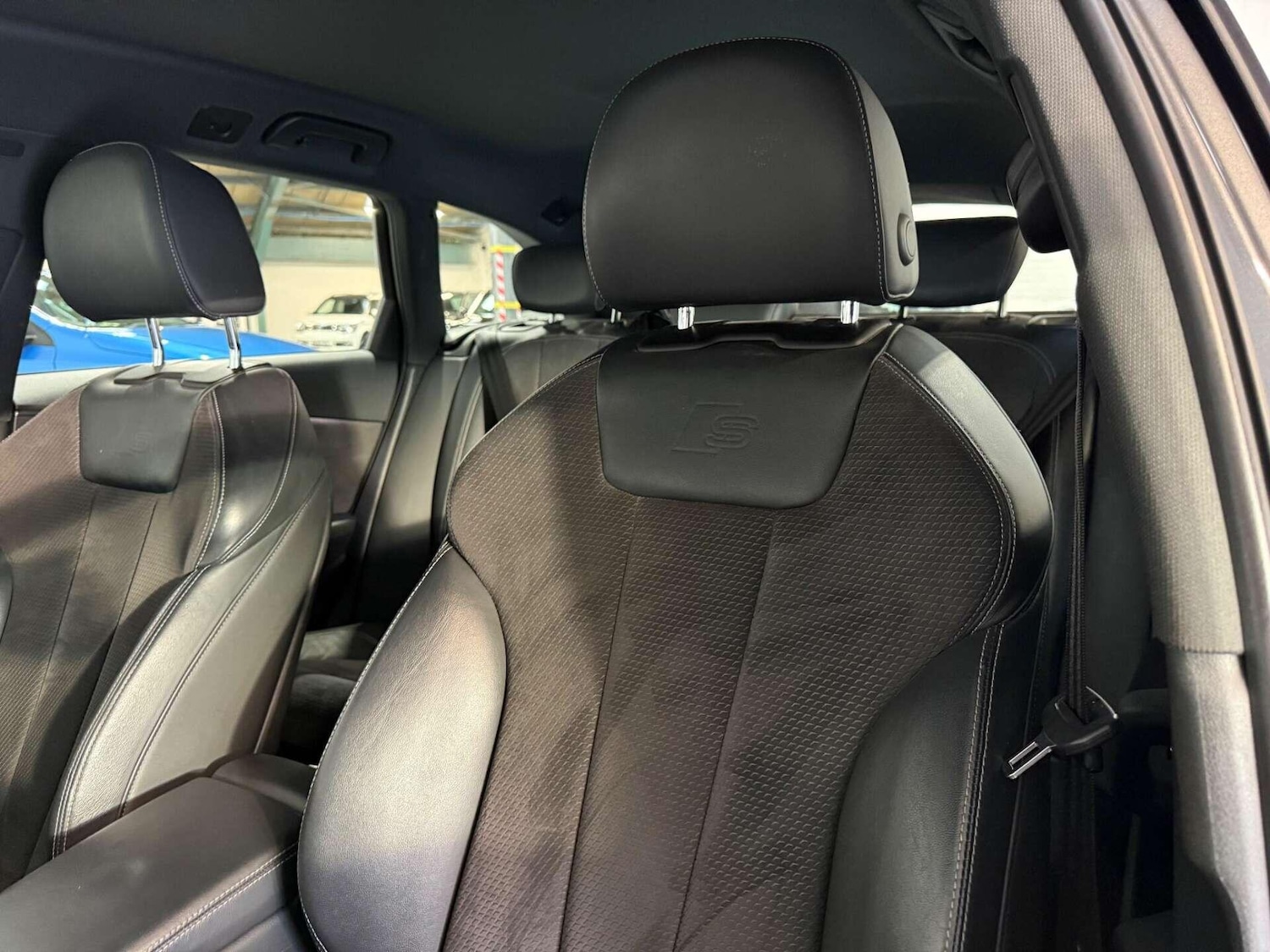 Used Audi A4 2019 for sale - 76936595: Photo 14