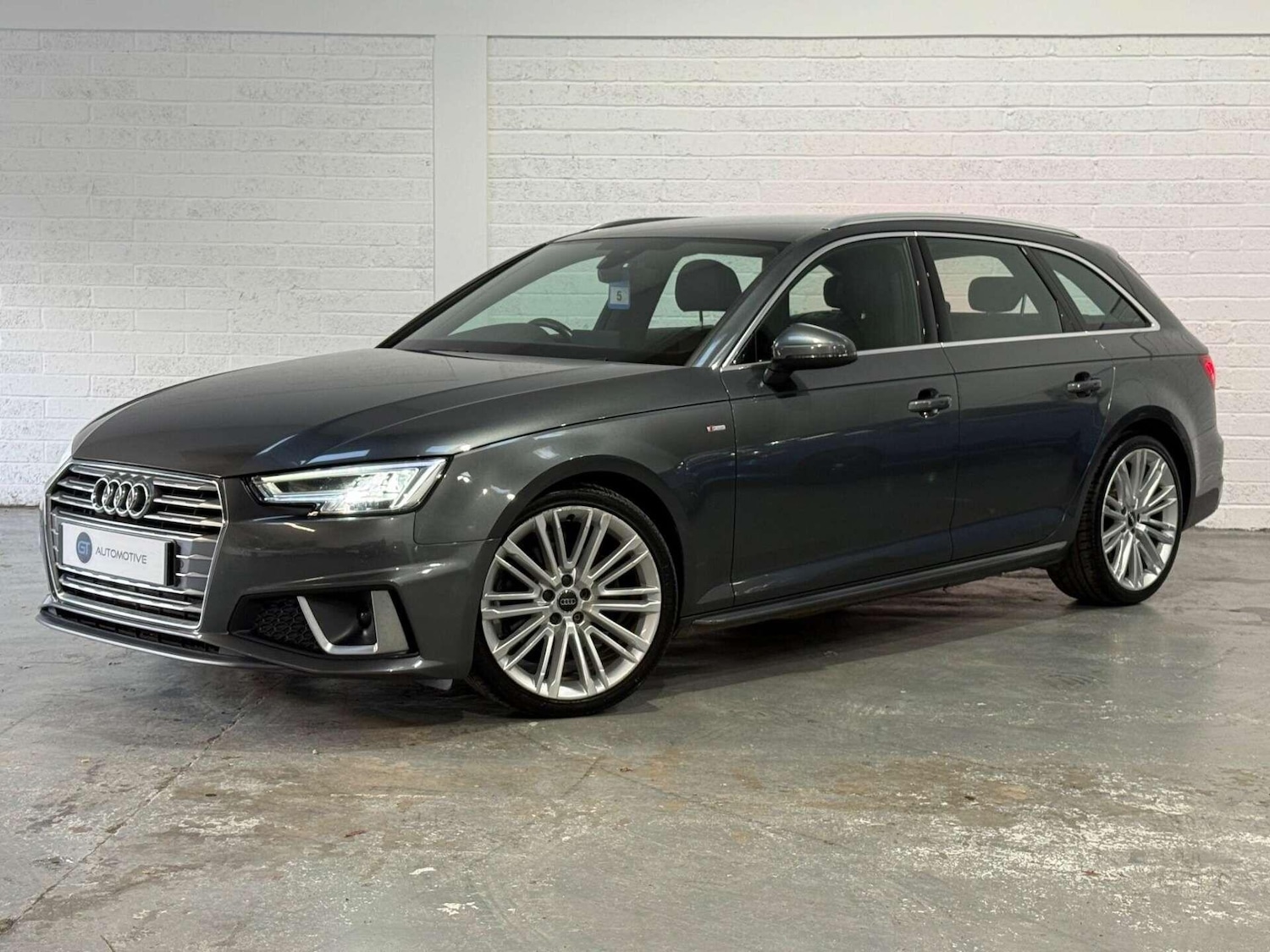 Used Audi A4 2019 for sale - 76936595: Photo 3