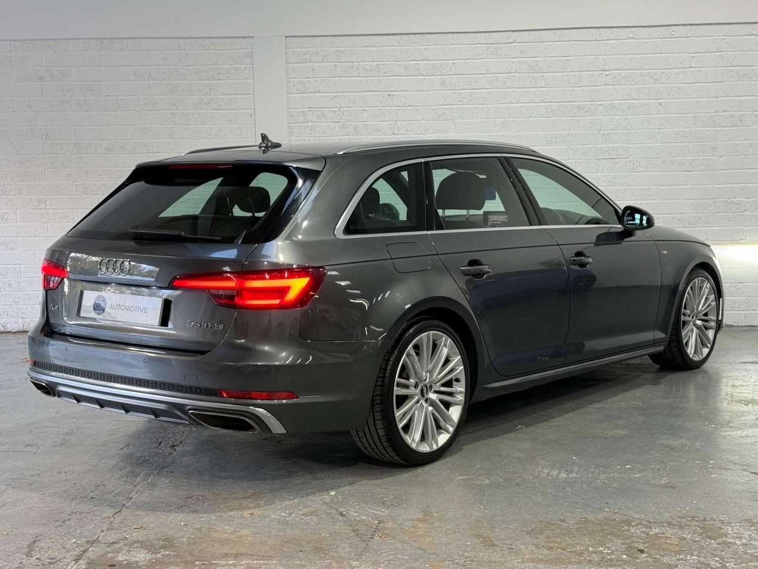 Used Audi A4 2019 for sale - 76936595: Photo 4
