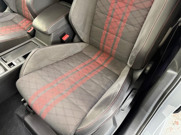 Used Volkswagen Golf 2019 for sale - 76201229: Photo 46