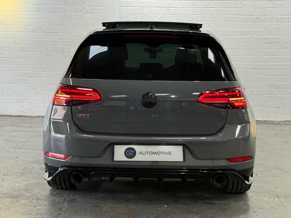 Used Volkswagen Golf 2019 for sale - 76201229: Photo 5