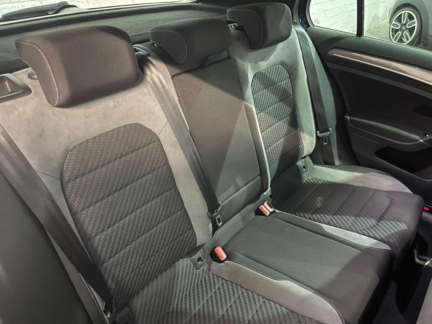 Used Volkswagen Golf 2019 for sale - 76935907: Photo 43