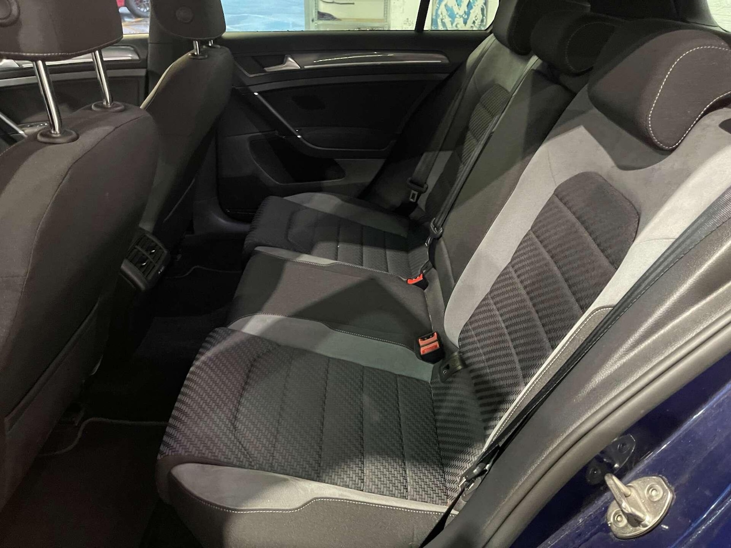 Used Volkswagen Golf 2019 for sale - 76935907: Photo 44