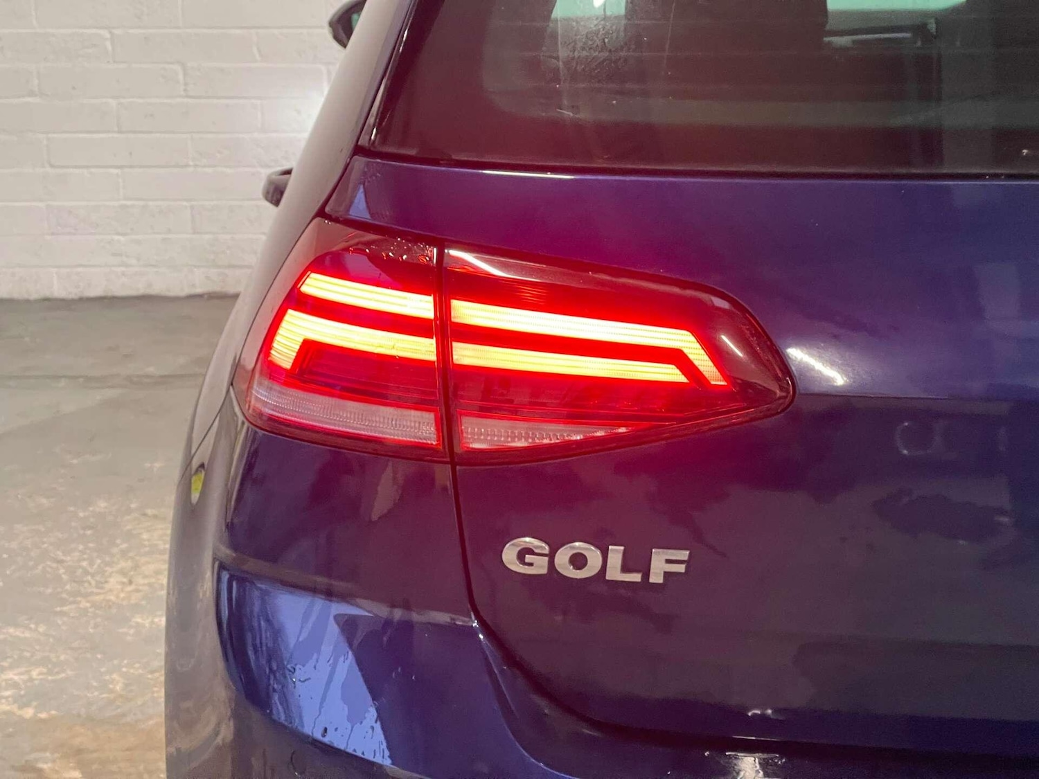 Used Volkswagen Golf 2019 for sale - 76935907: Photo 56