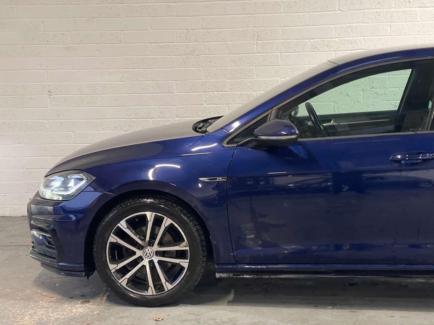Used Volkswagen Golf 2019 for sale - 76935907: Photo 62