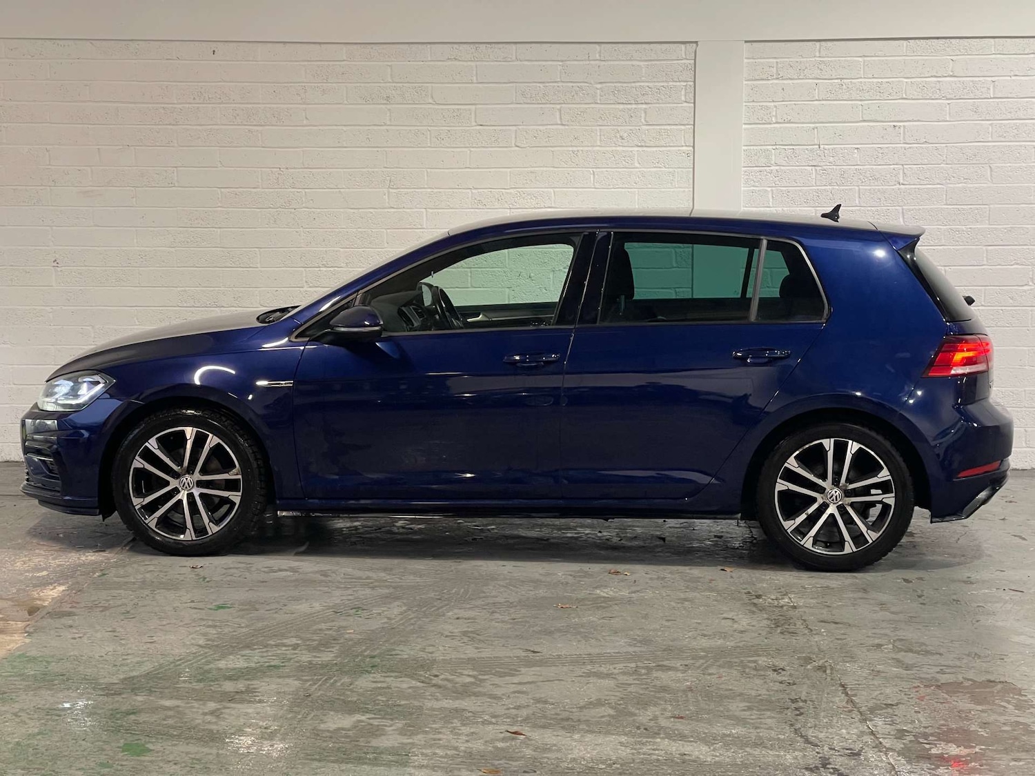 Used Volkswagen Golf 2019 for sale - 77493694: Photo 5