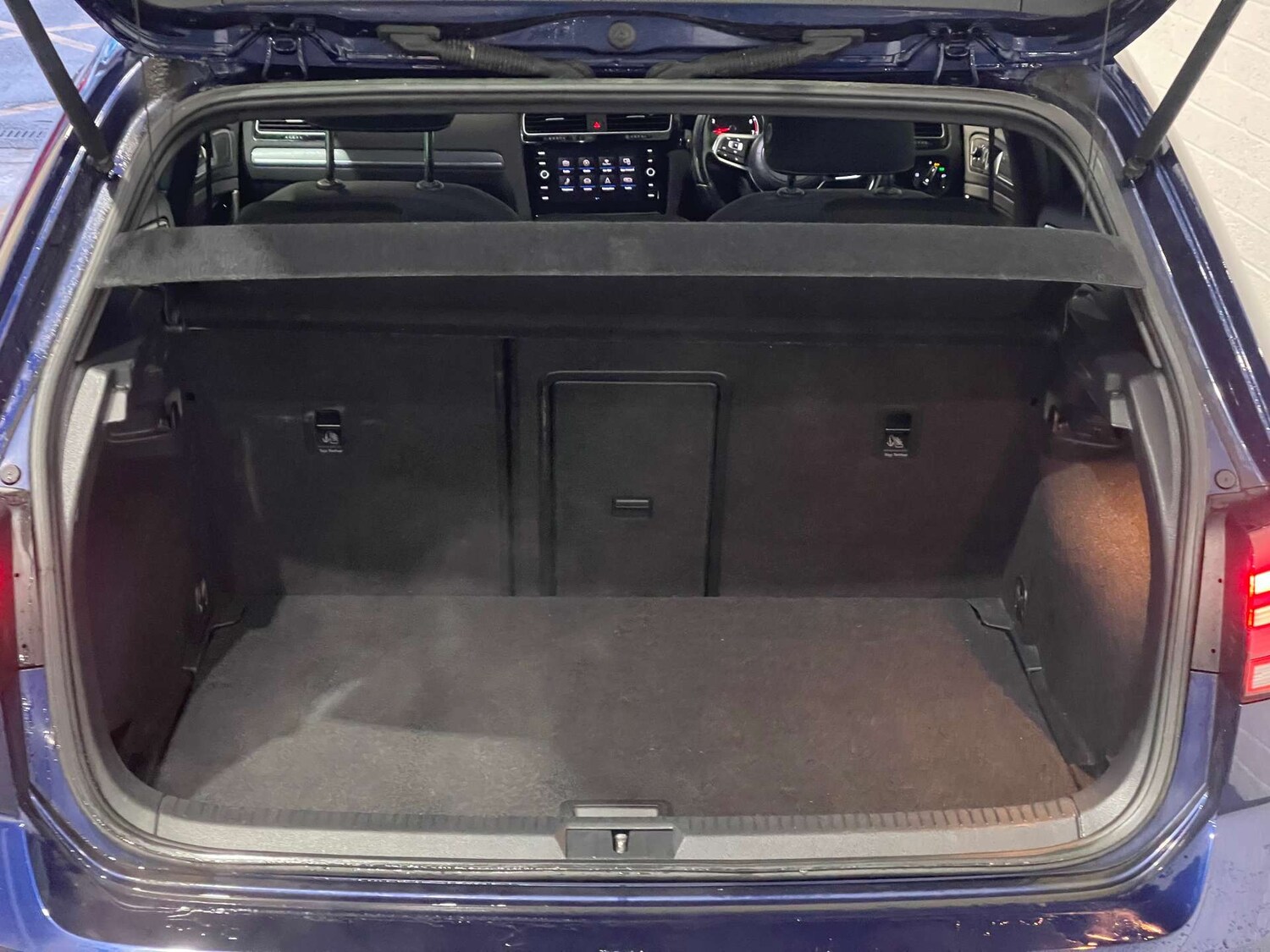 Used Volkswagen Golf 2019 for sale - 77493694: Photo 52