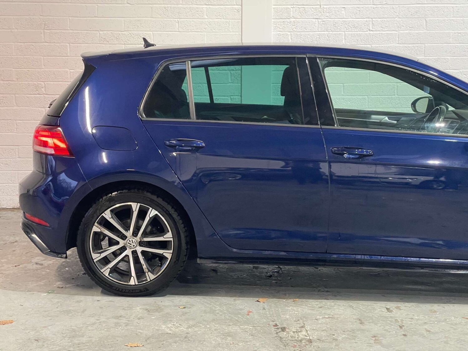 Used Volkswagen Golf 2019 for sale - 77493694: Photo 65