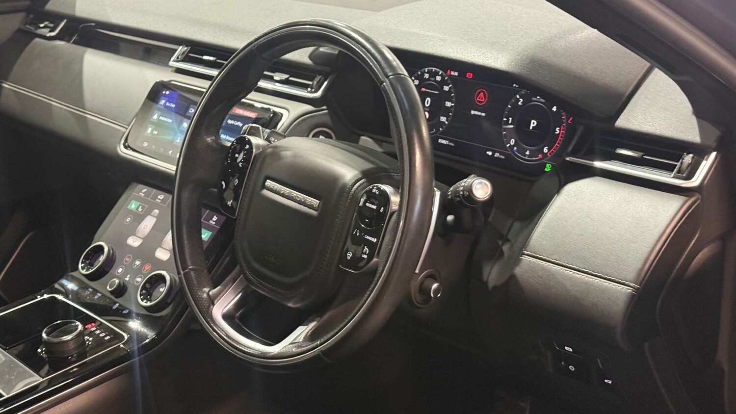 Used Land Rover Range Rover Velar 2019 for sale - 77493700: Photo 17