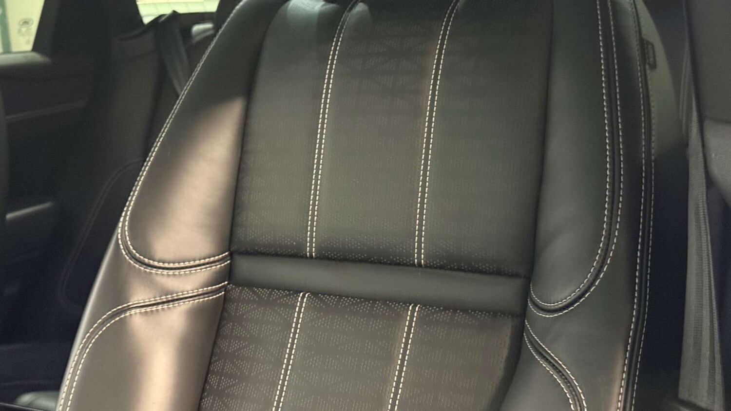 Used Land Rover Range Rover Velar 2019 for sale - 77493700: Photo 28