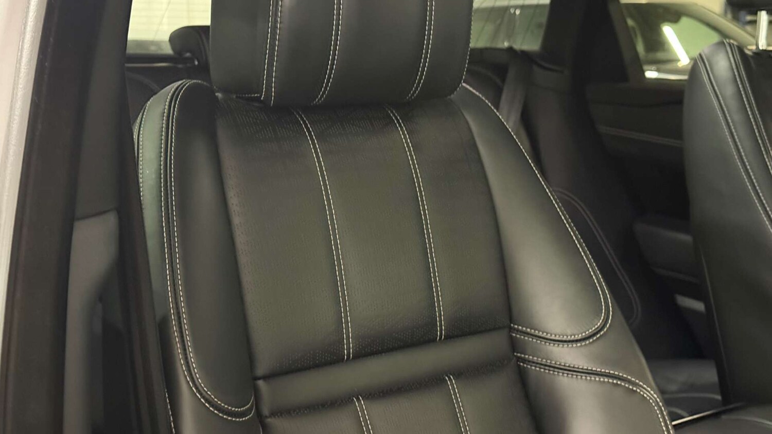 Used Land Rover Range Rover Velar 2019 for sale - 77493700: Photo 47