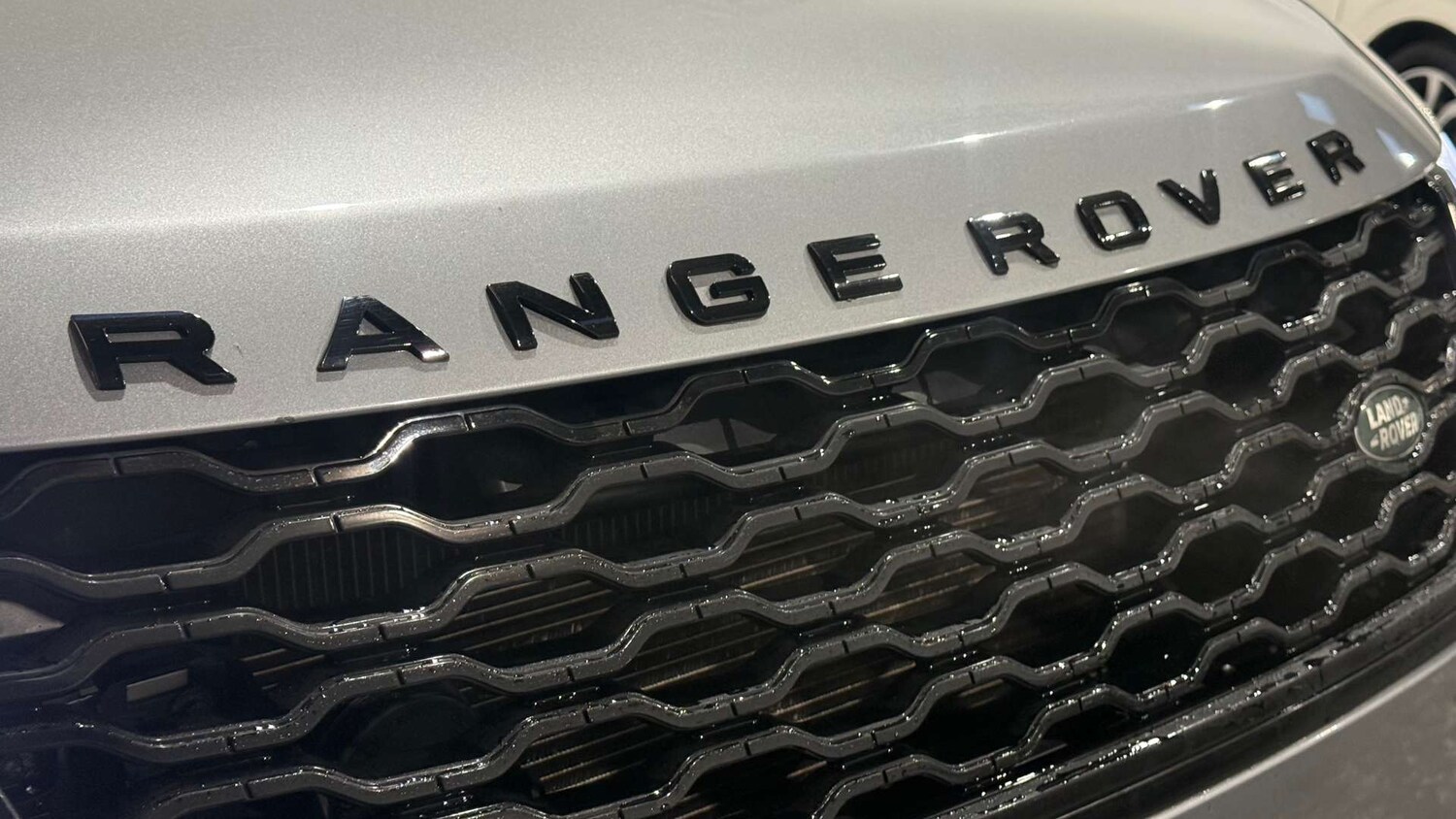 Used Land Rover Range Rover Velar 2019 for sale - 77493700: Photo 60