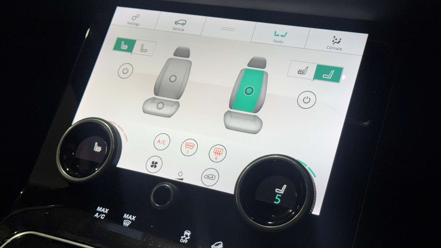 Used Land Rover Range Rover Velar 2019 for sale - 77493700: Photo 69